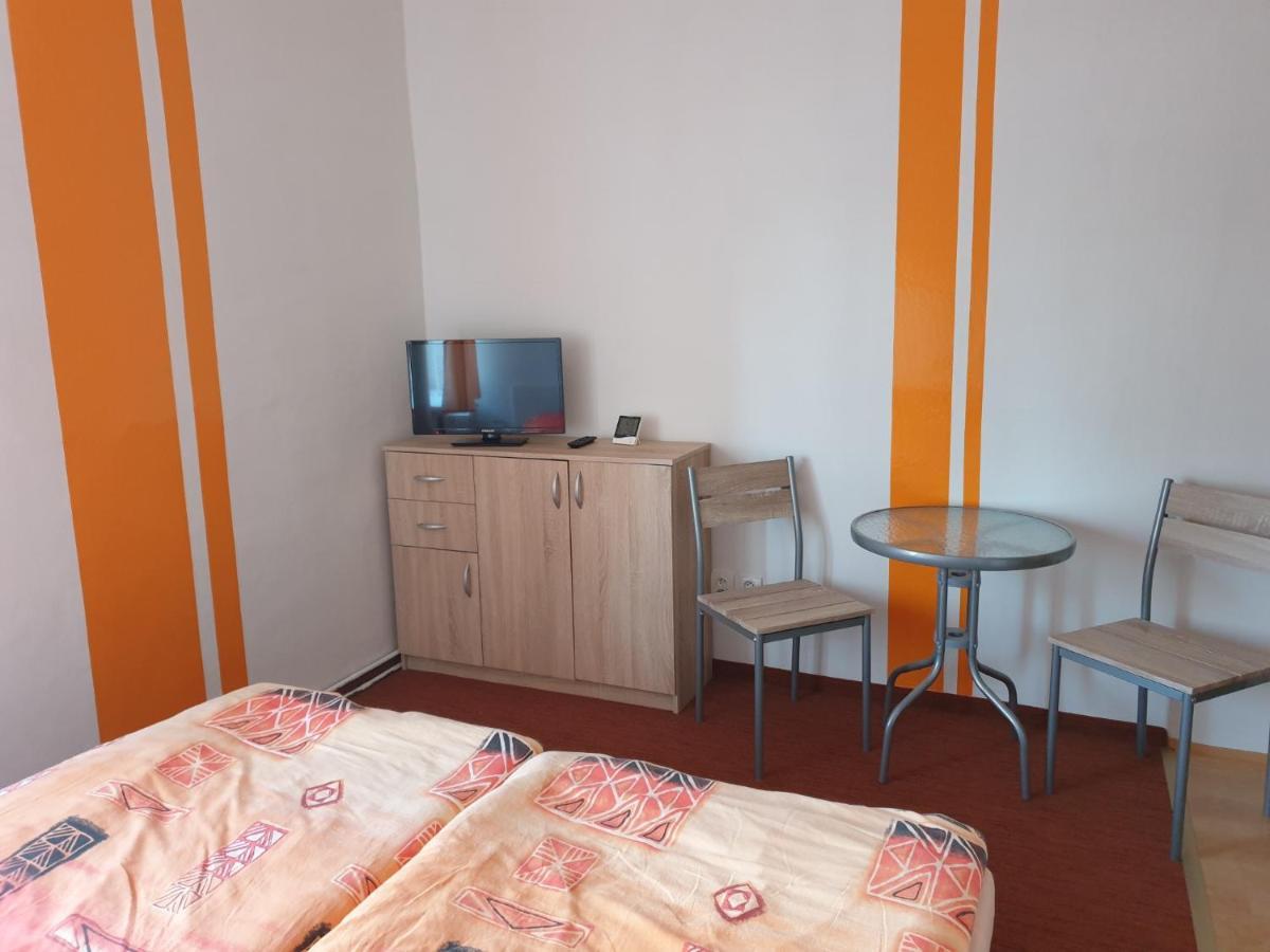 Penzion A Hospudka U Anny Nové Sedlo エクステリア 写真